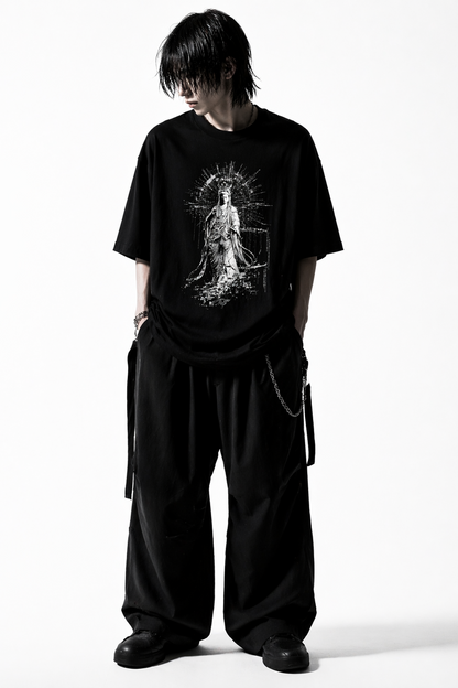STILL PRESENCE  TEE - 260012