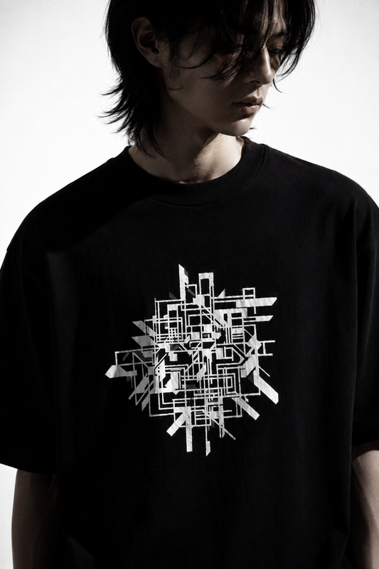 CIRCUIT COLLAPSE TEE - 260026